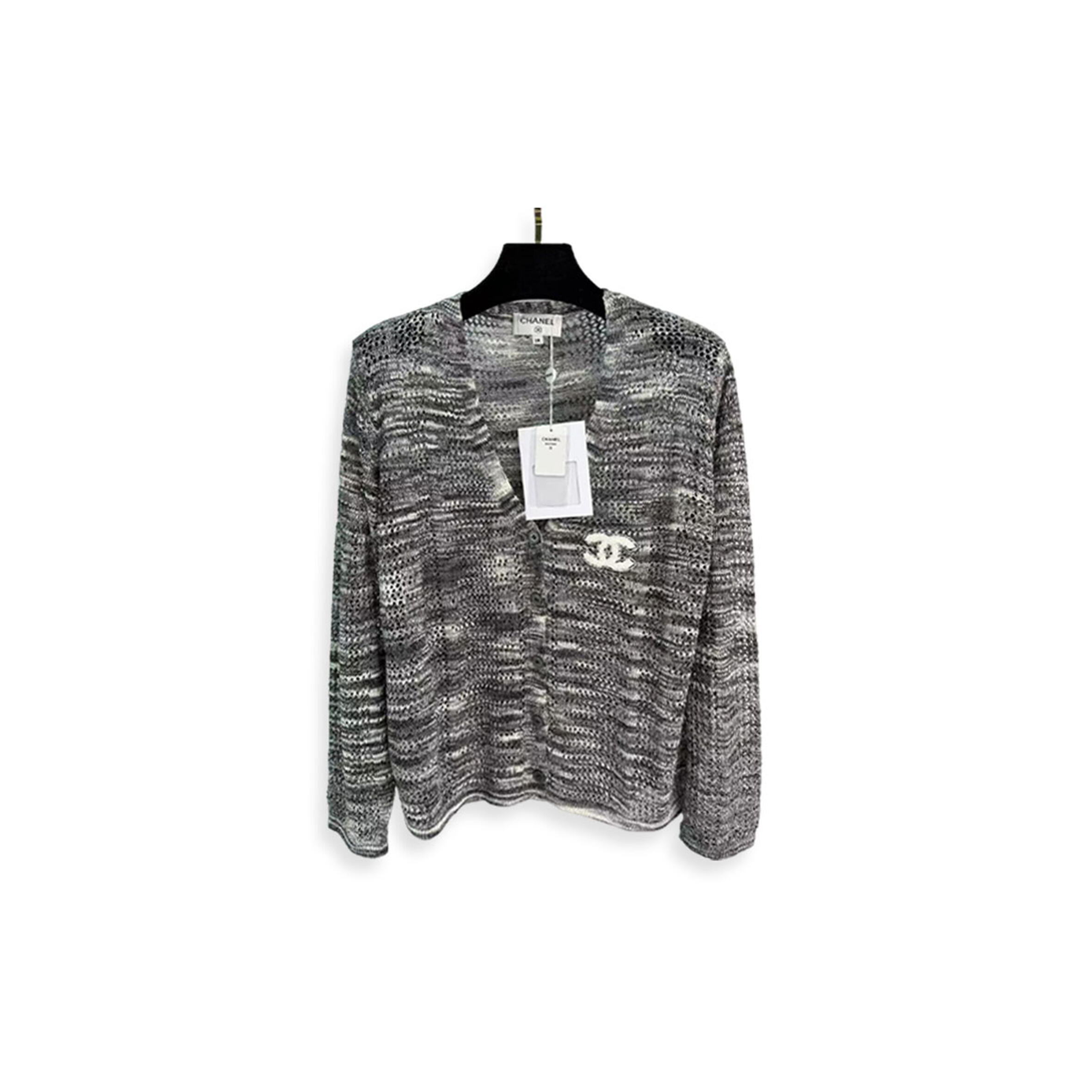 Ch**el long-sleeved pullover